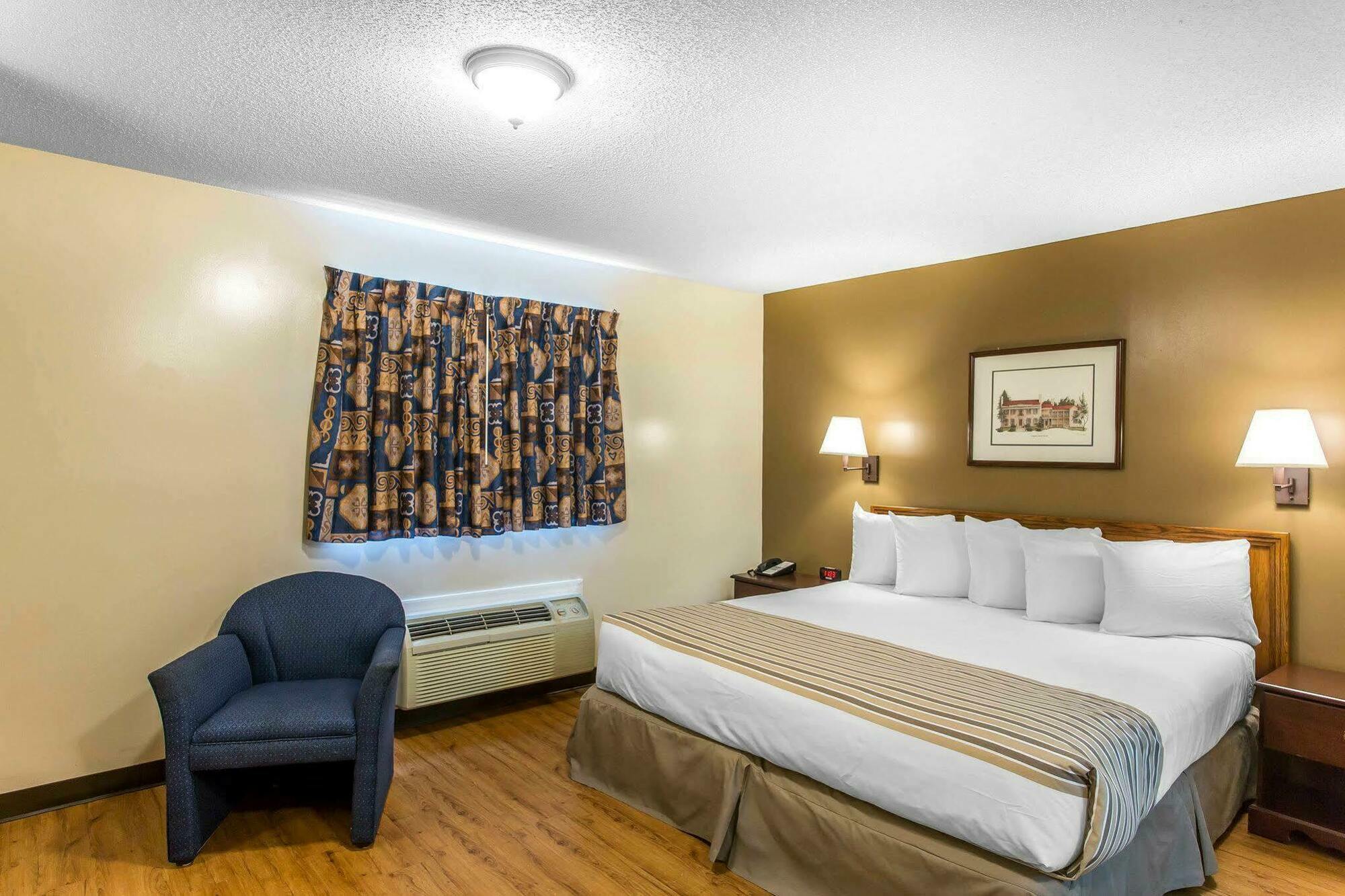 Suburban Extended Hermitage Hotel